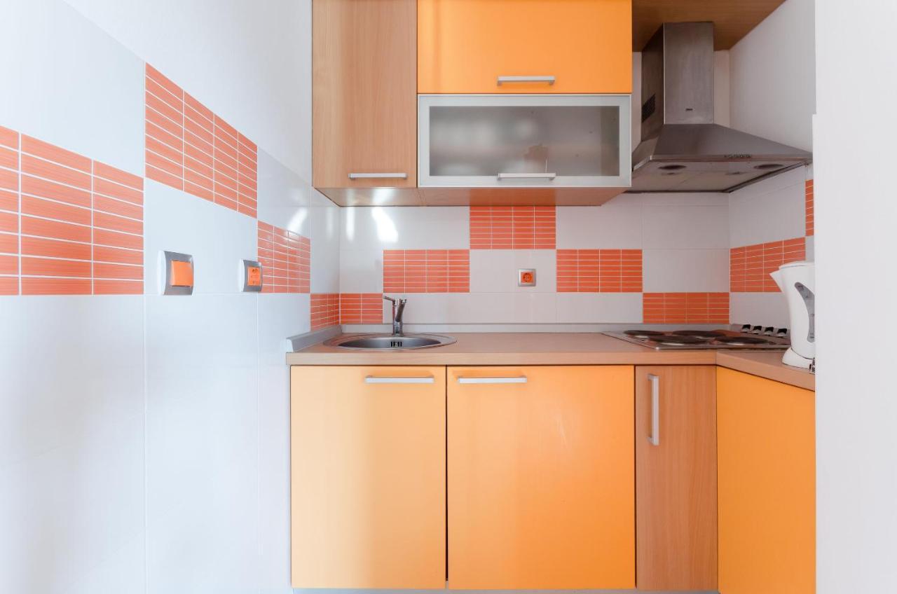 Apartments Helena لوبار المظهر الخارجي الصورة